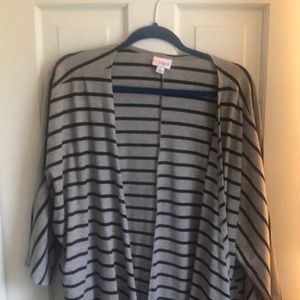 Lularoe Lindsay Kimono Size Large Grey with black stripes